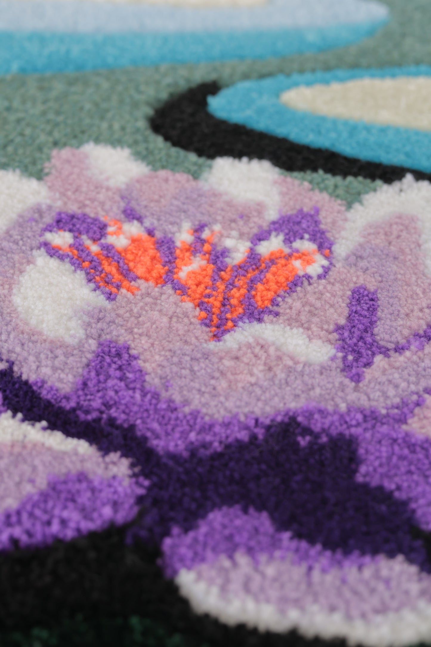 Lotus Duvar Halısı